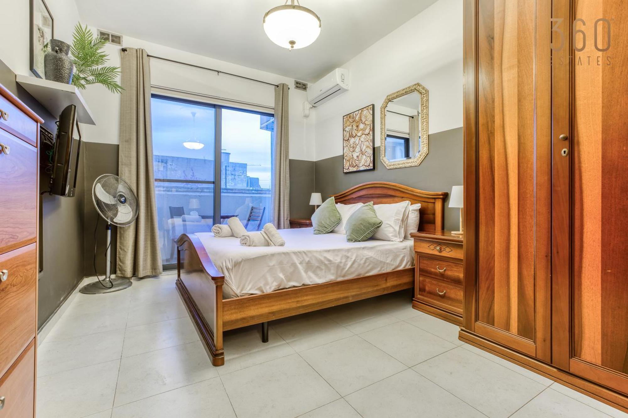 A Comfortable Apartment In The Heart Of Paceville Bt 360 Estates St. Julian's Exterior foto