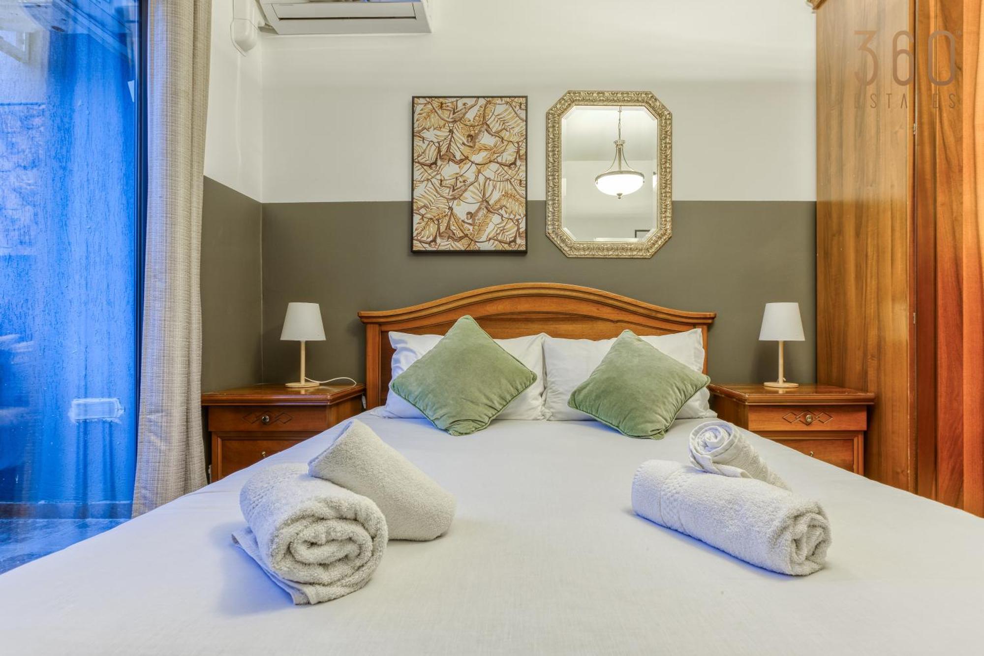 A Comfortable Apartment In The Heart Of Paceville Bt 360 Estates St. Julian's Exterior foto